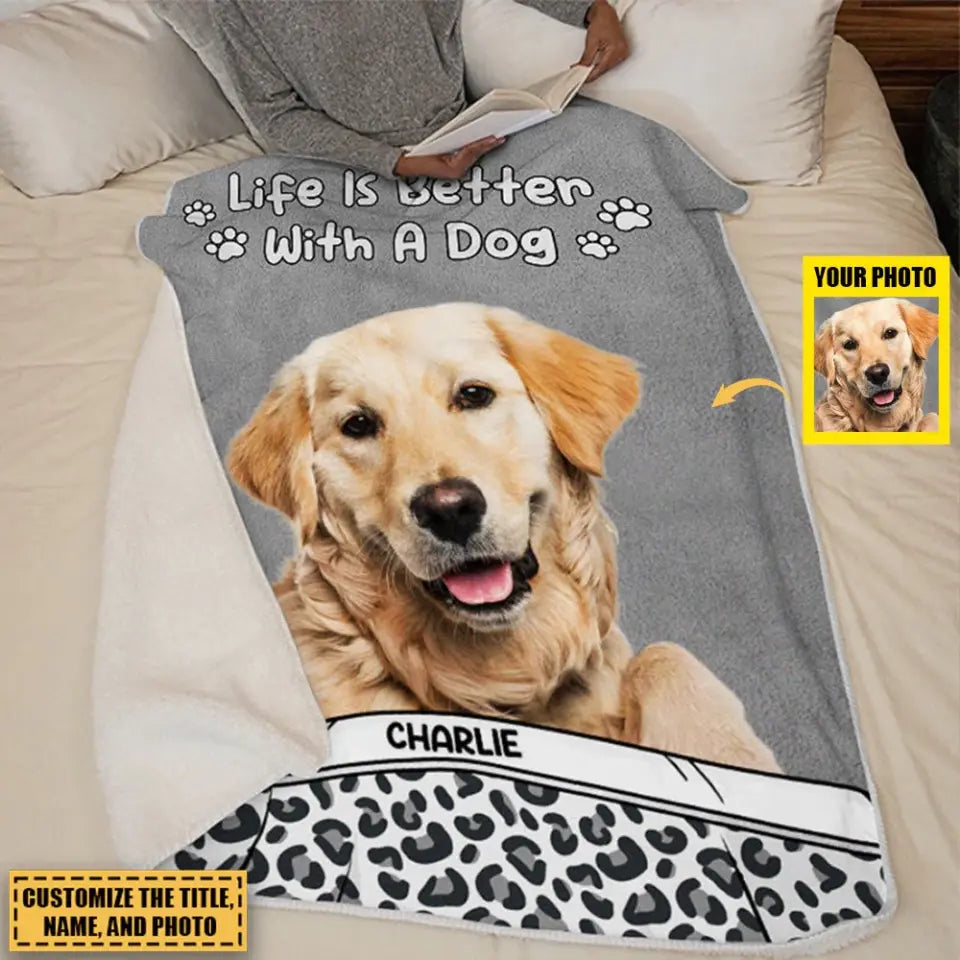 Individuelles Foto „Life Is Better With Dog & Cat“ – personalisierte individuelle Decke – Geschenk für Haustierbesitzer, Haustierliebhaber