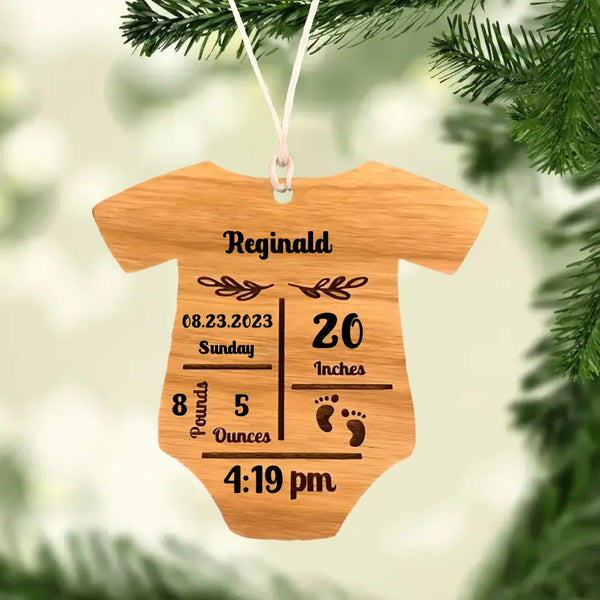 Baby Onesie Holzgraviertes Ornament