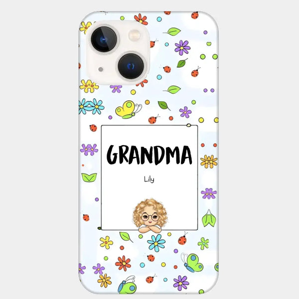 Personalisierte Oma mit Kindernamen, Blumen-Hintergrund, Geschenk für Oma, Handyhülle