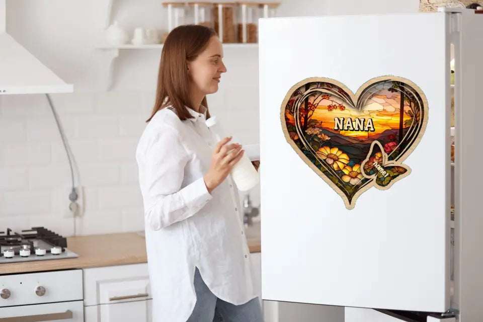 Personalisierter Weihnachts-Mutter- und Oma-Schmetterlings-Herz-Buntglas-Muster-Magnet-Kühlschrankmagnet