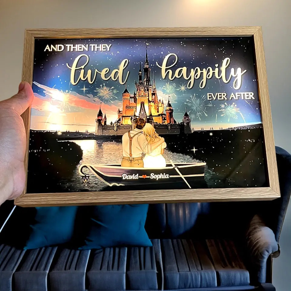 Sie lebten glücklich bis ans Ende ihrer Tage. Personalisierte, leichte Fotorahmen, Poster und Geschenke für Paare