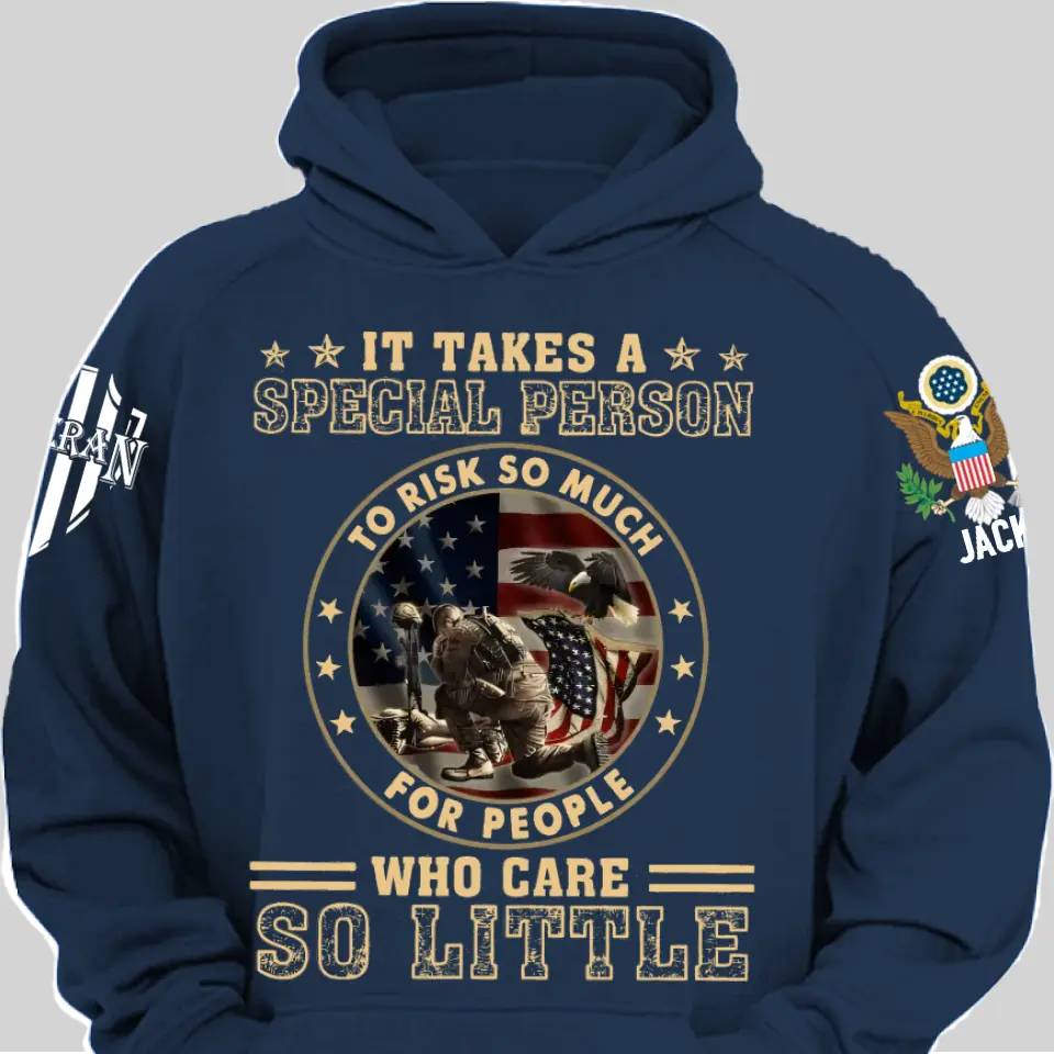 It Takes A Special Person To Risk So Much - Perfect Gift For Veteran, Grandpa, Dad on Memorial Day, Veterans Day, Patriot Day, Birthday Classic T-Shirt