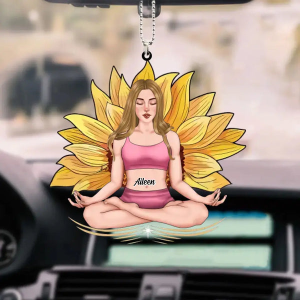 Yoga-Mandala-Mädchen, Geschenk für Yoga-Liebhaber, personalisiertes Autoornament